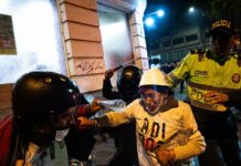 Salir a marchar no es tomar partido, es defender derechos, afirman especialistas