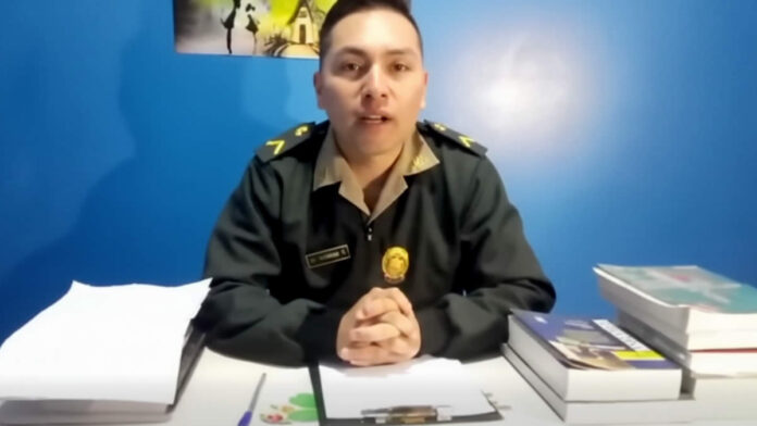 Buscan encarcelar a policía que renunció a la PNP tras represión del 9 de enero en Juliaca