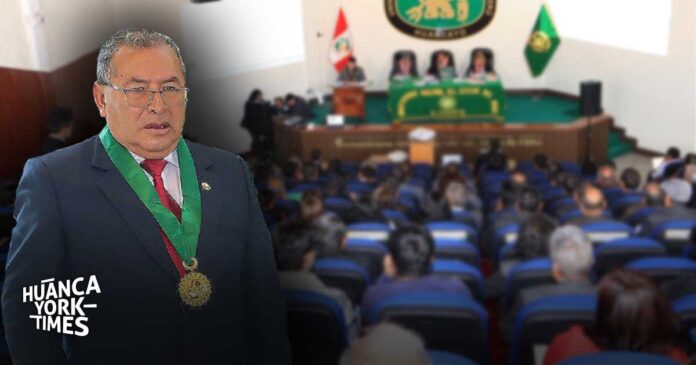 UNCP: Comité Electoral presenta demanda de amparo contra 39 docentes por suspender elecciones de rector