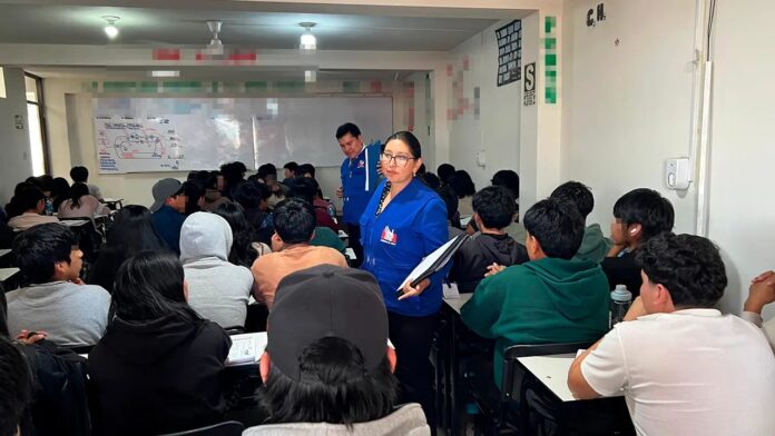 Hacinamiento, falta de servicios básicos y riesgo estructural: lo que hallaron en academias de Huamanga