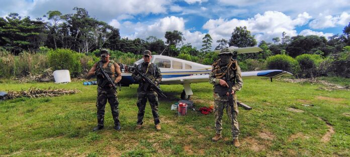 Loreto: Destruyen avionetas de narcos en la frontera con Brasil