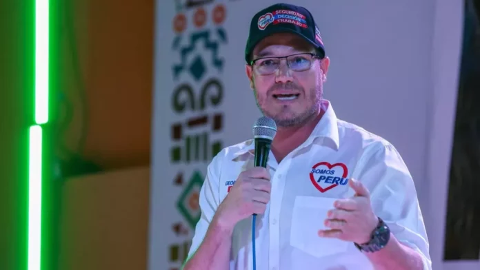 Cambio generacional: Forsyth busca la presidencia prometiendo barrer con los "delincuentes" del Congreso
