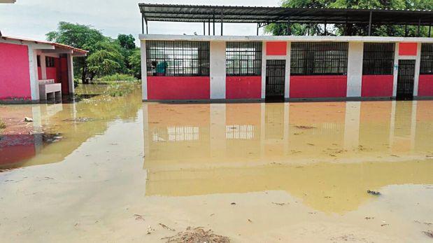 colegios inudados piura
