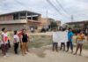 Aguas servidas inundan Nueva Esperanza desde hace 15 días y vecinos reclaman a EPS Grau