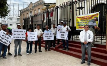 Maestros jubilados y cesantes anuncian protesta nacional para el martes 20 de agosto