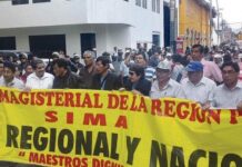 Docentes de Piura exigen cumplimiento de la reglamentación de pensiones dignas y advierten huelga indefinida