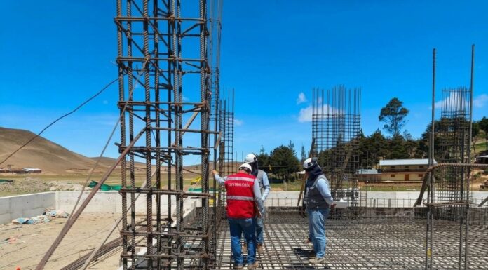 Contraloría advierte que Municipalidad de Frías pagó más de S/880 mil por trabajos no ejecutados Contraloría supervisa obra en Frías