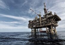 Pescadores de la bahía de Sechura rechazan licitación del lote Z-69 que dispuso Perupetro